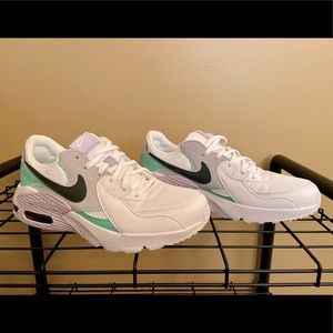 Nike Air Max Excee Sneakers. Women size US 10